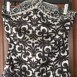 New w/o tags halter neck top.